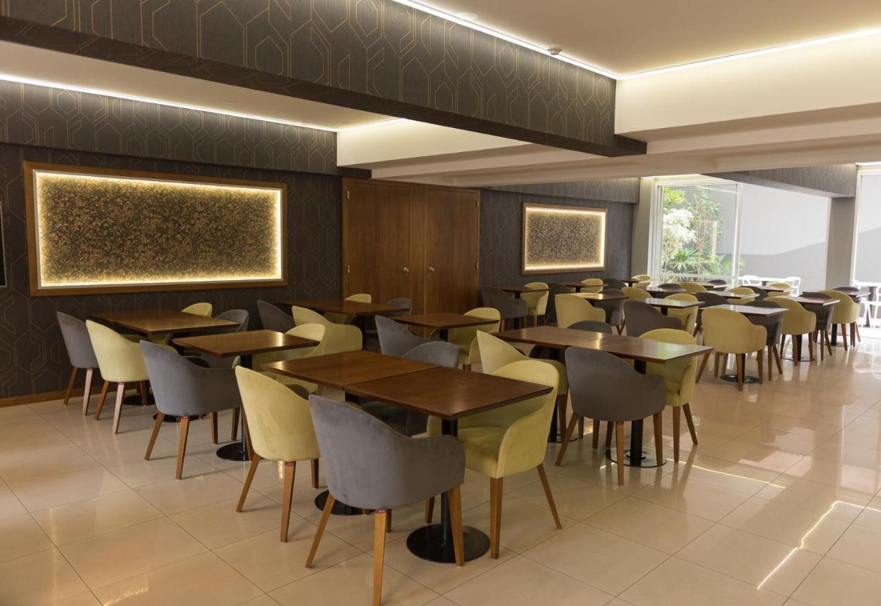Urbana Class Hotel Mendoza Zewnętrze zdjęcie